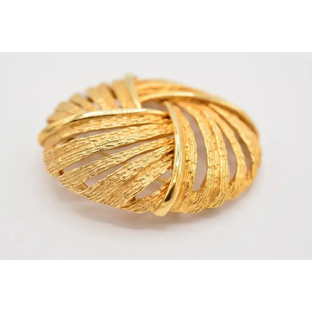 Art Vintage Round Pin Brooch Brushed Textured Gold Signed Chunky 1950s Bin4